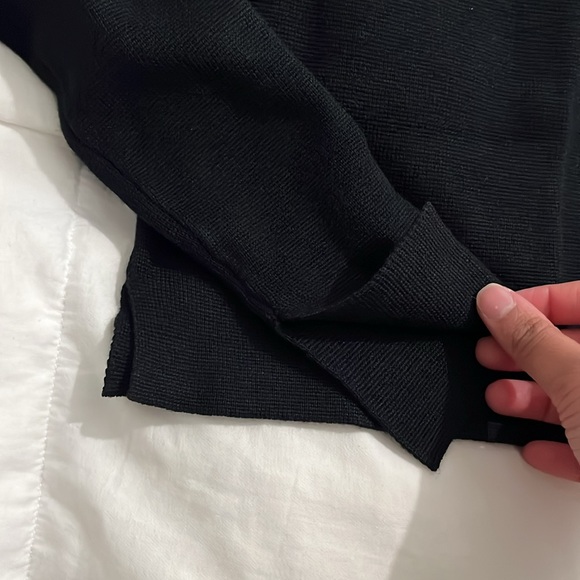 Abercrombie & Fitch knit sweater - Picture 3 of 3